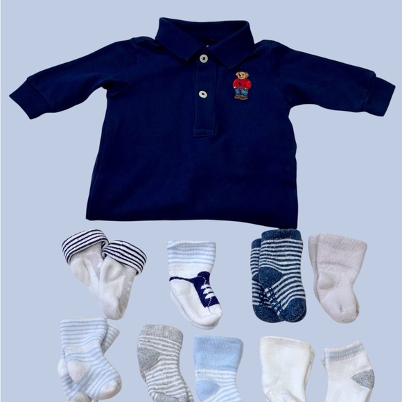 Ralph Lauren Navy Romper & Newborn Socks | Newborn | Preowned - Picture 2 of 5